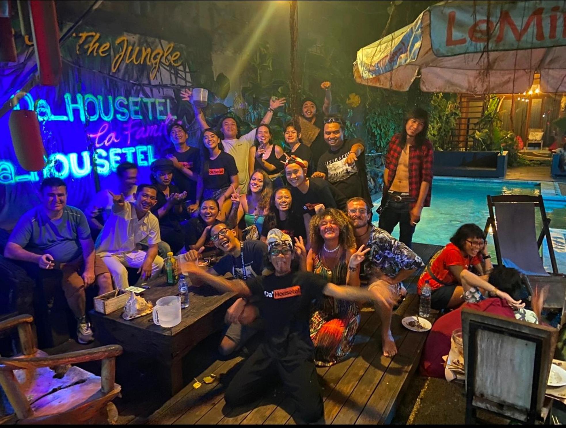 Da Housetel Kuta Vandrerhjem Kuta Lombok Eksteriør bilde