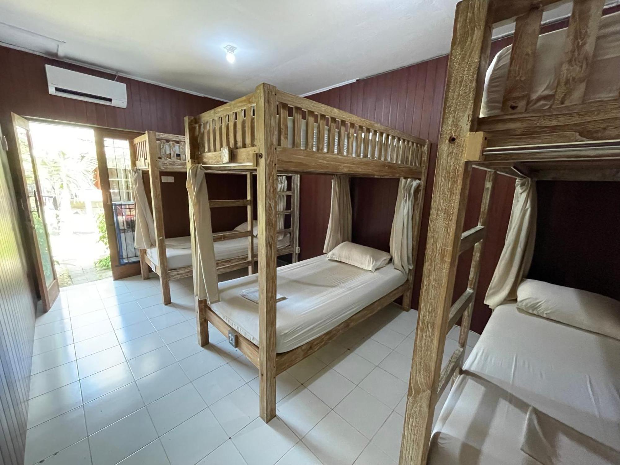 Da Housetel Kuta Vandrerhjem Kuta Lombok Eksteriør bilde